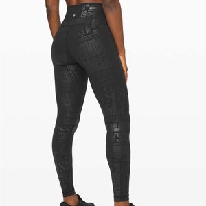 Wunder Under High Rise Legging 20Yr Manifesto Embossed Black Size 6